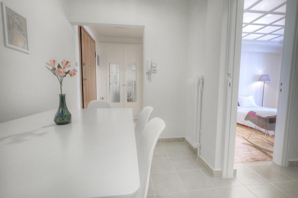 Syntagma Cozy Apartment Atenas Exterior foto