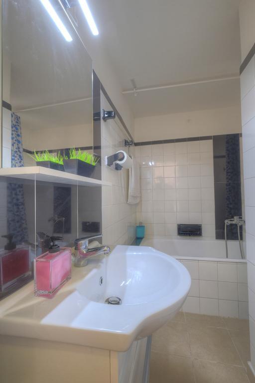 Syntagma Cozy Apartment Atenas Exterior foto